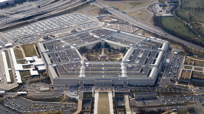 An aerial view of the Pentagon in Arlington, near Washington.  (archive photo)