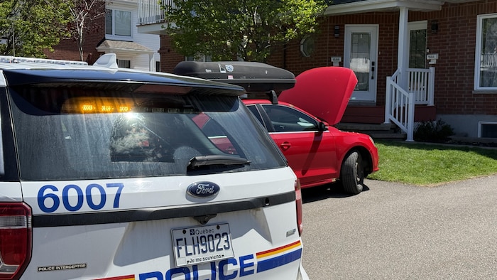 Une voiture de police à Saint-Romuald.