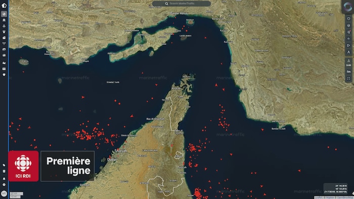 Cette carte représente les pétroliers en attente de traverser le détroit d'Ormuz.
