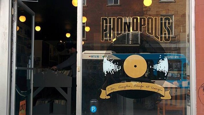 Le magasin Phonopolis, sur la rue Bernard, dans le quartier Mile End.