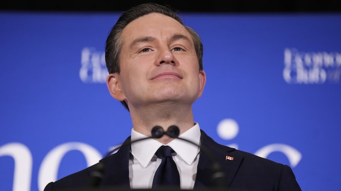 Poilievre présente son plan pour renforcer le Canada face à Trump | Radio-Canada