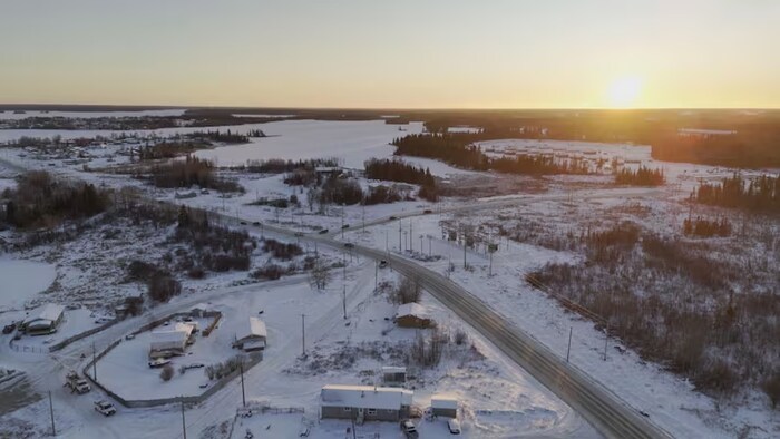 Territoire de la Nation crie Pimicikamak en hiver.
