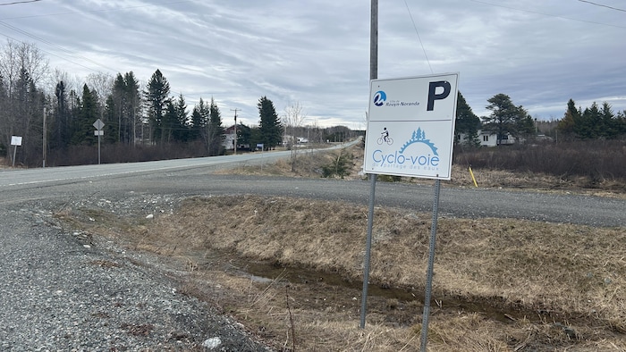 Une pancarte indiquant la présence de la Cyclo-voie.
