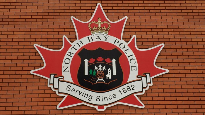 L'enseigne du Service de police de North Bay