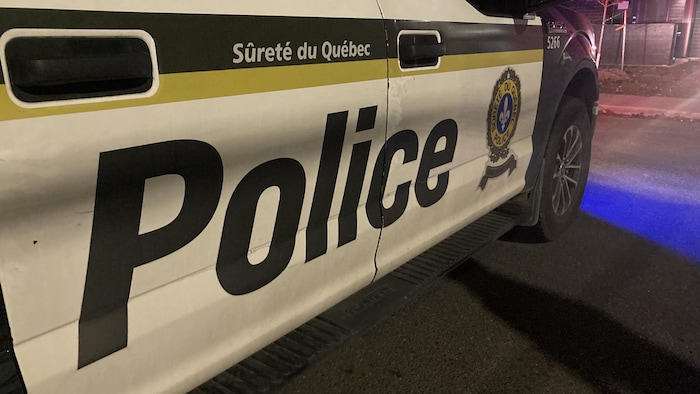 Véhicule de la Sûreté du Québec.