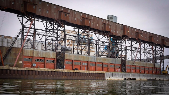 Des conteneurs au port de Churchill.