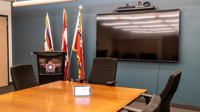 Photo de la salle de rencontre. 