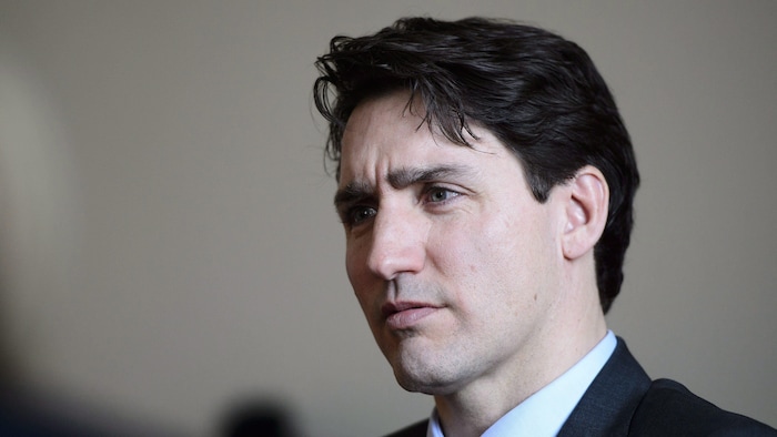 Le premier ministre Justin Trudeau lors d'une table ronde lundi à Ottawa