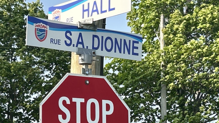 Une signalisation de rue.