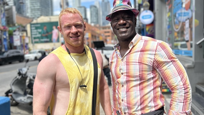 Jared Backhouse et Michael Went sourient,