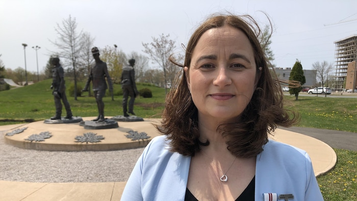 Nadine Larche.