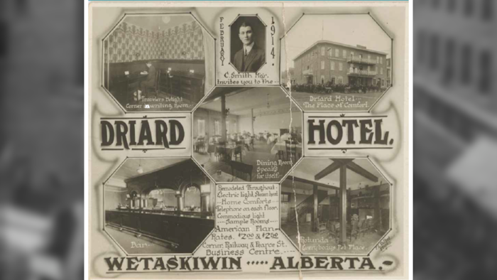 Carte postale de l'hôtel Driard, à Wetaskiwin,en 1914.
