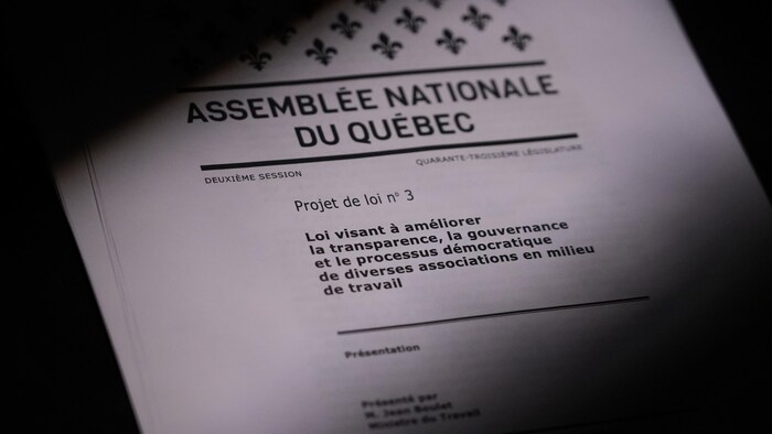 Des syndicats de l’Estrie dénoncent le projet de loi du ministre Boulet ...