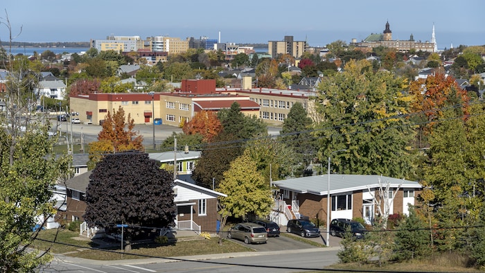 Minimaisons : des citoyens pressent la Ville de Rimouski d’agir | Radio ...