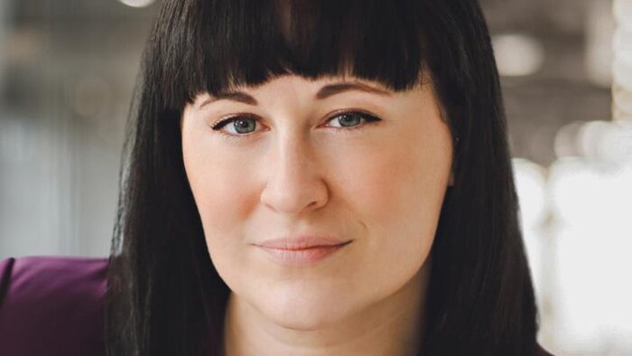 Portrait de Rachel Bartholomew.