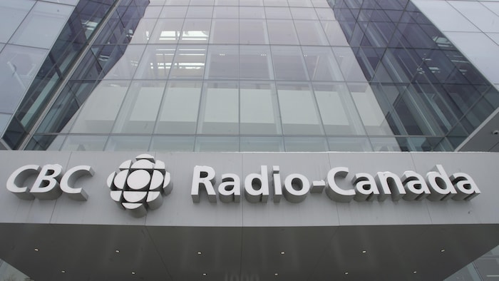 L'enseigne de Radio-Canada.