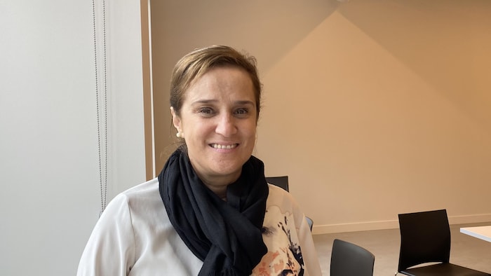 Angela Sierra, qui est également directrice de la Maison des Amériques et vice-présidente du Conseil interculturel de Montréal, estime que la nomination de Rafael Payare comme directeur musical de l'OSM permet de voir sous un nouveau jour les réalisations des artistes de la diversité.