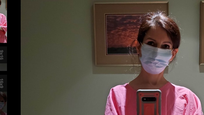 Rana Mustafa devant un miroir. (2 octobre 2026)