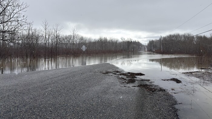 Le rang Lavigne est inondé.