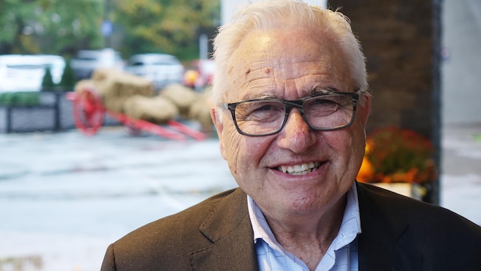 Raymond Théberge.