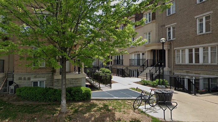 Un complexe de logements en copropriété dans Liberty Village à Toronto.