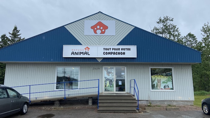 Le bâtiment du refuge animal de Roberval.