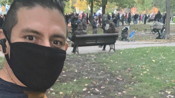 Le Mexicain Oswaldo Milanez au Parc Lafontaine