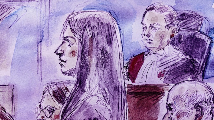 Monica MacKenzie, Shazin Karim, Rosemarie Juginovic et Leo Adler au tribunal de Brampton le 5 octobre 2026.