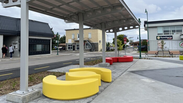 Roberval inaugure son nouveau parc au centre-ville | Radio-Canada