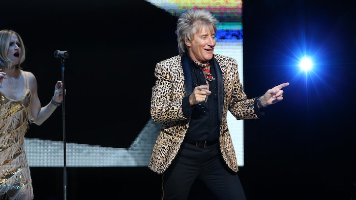 Le chanteur Rod Stewart en spectacle au Centre Vidéotron.