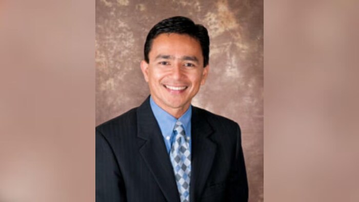 Rogelio (Butch) Bagabuyo.