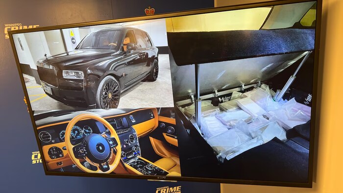 La police a fourni cette image d'une Rolls Royce avec un compartiment caché pour dissimuler de la drogue.