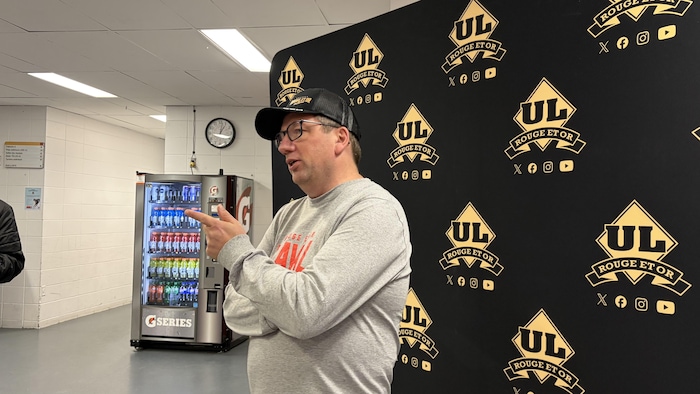 Après 22 saisons à la barre des Titans du cégep Limoilou, Pascal Dufresne est entré en poste en juin 2025.