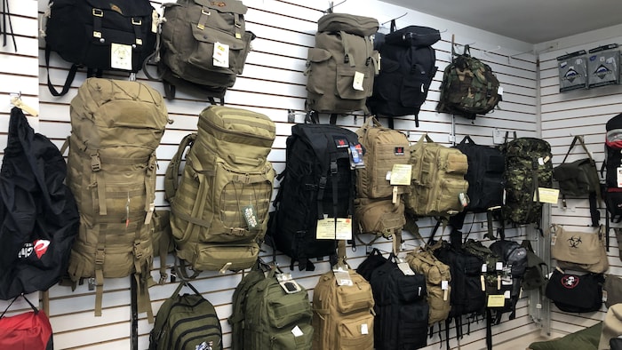 Accessoires militaire – Boutique Militaire Québec