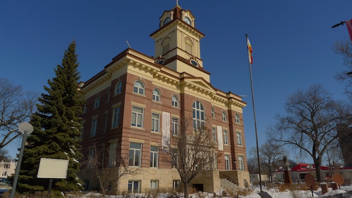 L'édifice de l'ancien hôtel de ville de Saint-Boniface, dans Winnipeg.