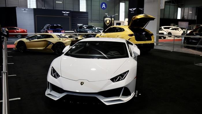 Do you feel rich enough to buy a Lamborghini? It's not a myth, an Australian central bank study showed people whose house prices rose bought more new cars.