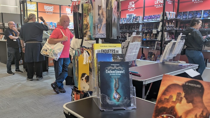 Des kiosques d elivres.
