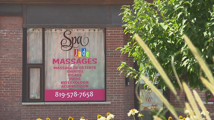 Un commerce qui offre de nombreux types de massages à Sherbrooke.