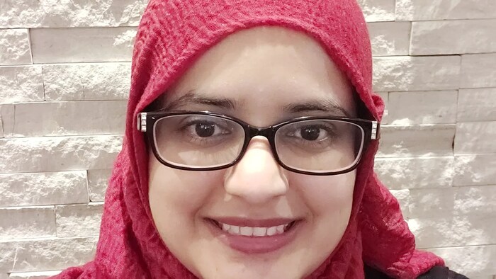 Head shot ni Samya Hasan.