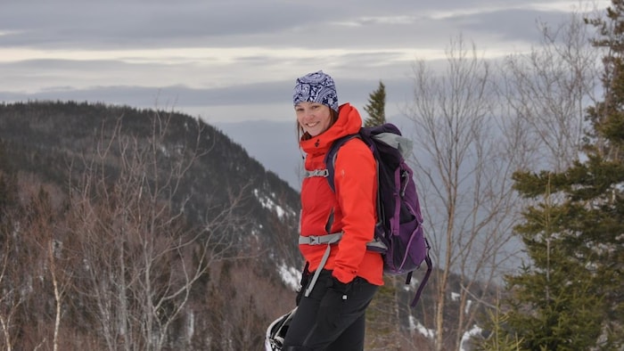 Sarah-Maude Poirier en montagne, l'hiver.