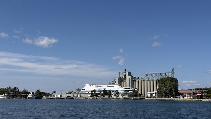 Le secteur riverain de Sarnia.

