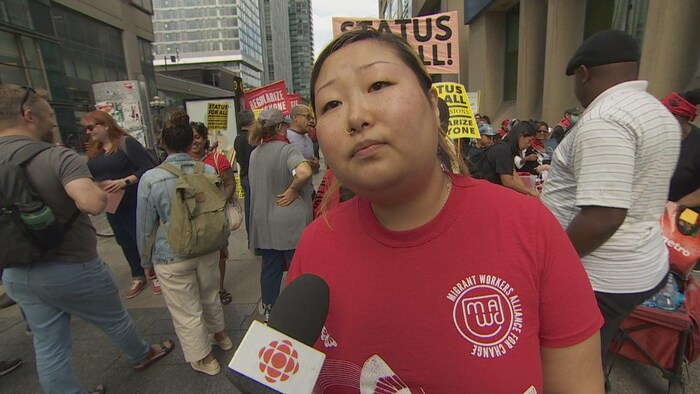 Sarom Rho, an organizer with Migrant Workers Alliance for Change, said that there are 1.7 million people in Canada on temporary study or work permits (Daniel Dadoun/CBC)