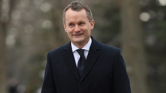 Seamus O'Regan.