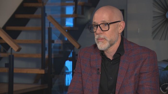 Sébastien Mc Mahon, stratège en chef, économiste sénior et vice-président chez iA Groupe financier, en entrevue.