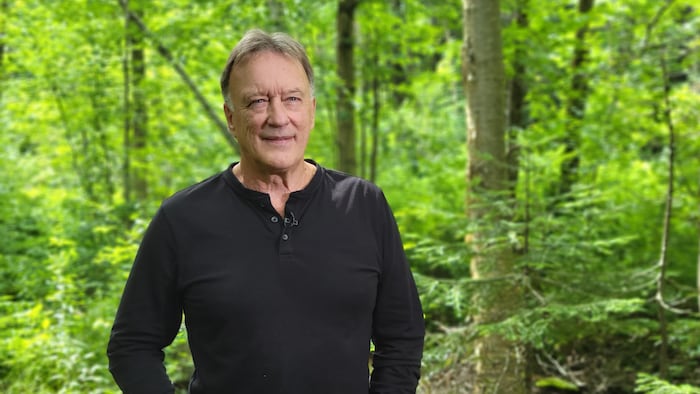 Serge Couturier en entrevue.