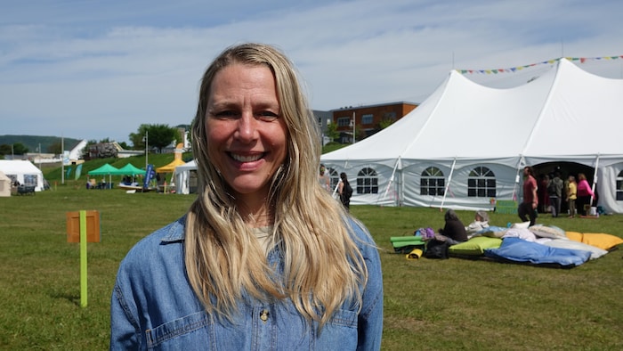 Portrait de Julie Gauthier.