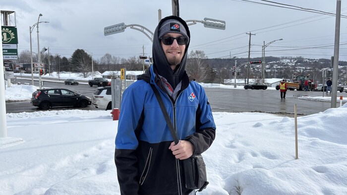Samuel Bossé à l'angle des rues King Est et Galt Est dans le secteur de Fleurimont à Sherbrooke.