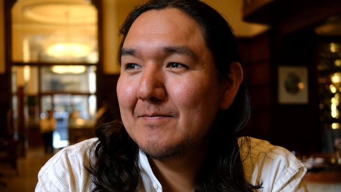 Portrait de Sinakson Trevor Solway.