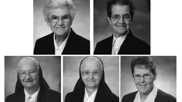 Photo de cinq religieuses