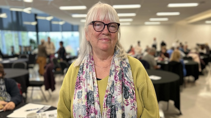 Monique Voisin, une résident de Québec au Sommet des Aînés de la Ville de Québec, le 2 octobre 2026.